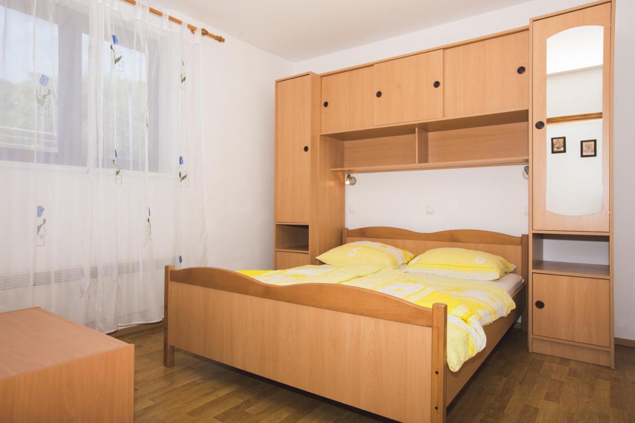 Apartmani Nada & Darko, Kampor, Rab, Hrvatska Екстер'єр фото